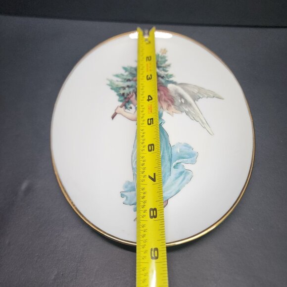 Vintage Porcelain Oval Christmas Angel Decorative Plate 9'' Gold Rimmed - Picture 6 of 7